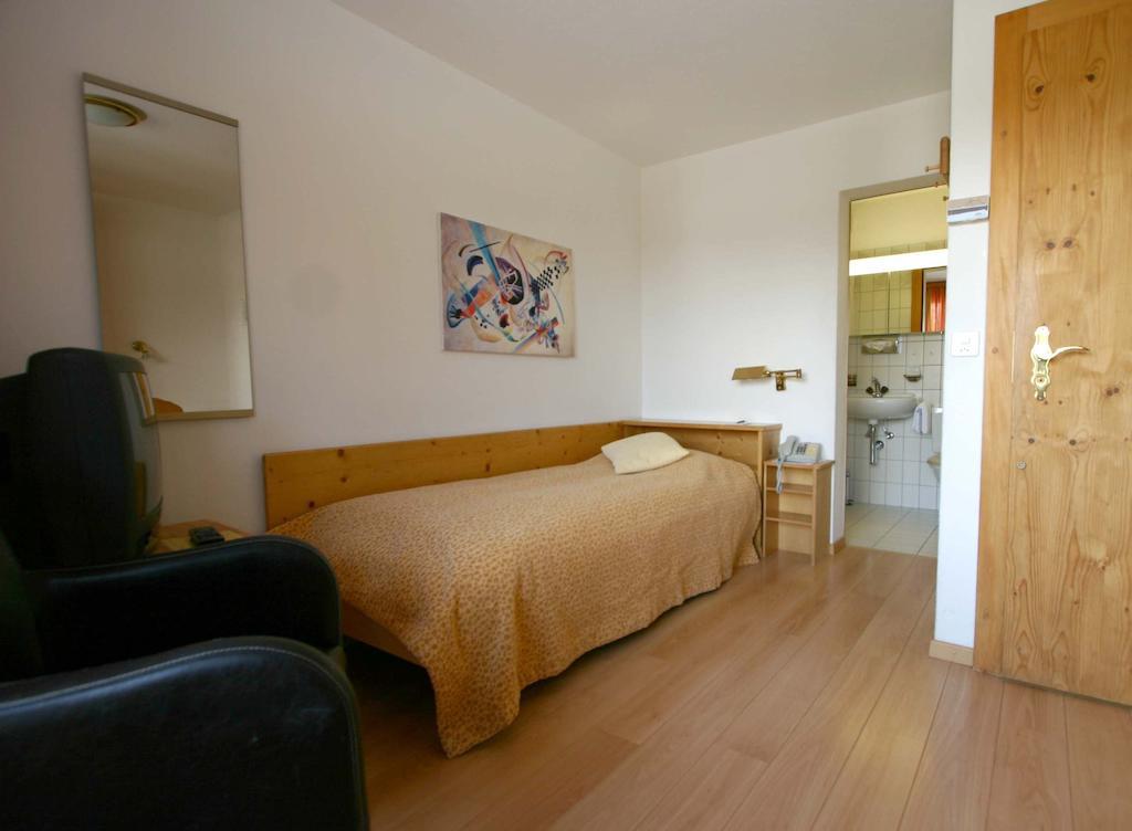 Hotel Pöstli Maloja Szoba fotó